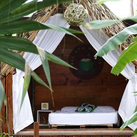 El Buho Bacalar Eco-Cabanas Hostal Exterior photo